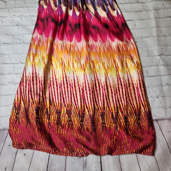 Bisou Bisou One-Shoulder Maxi Dress - Rainbow Feather Print - Size 4 - Picture 9 of 13